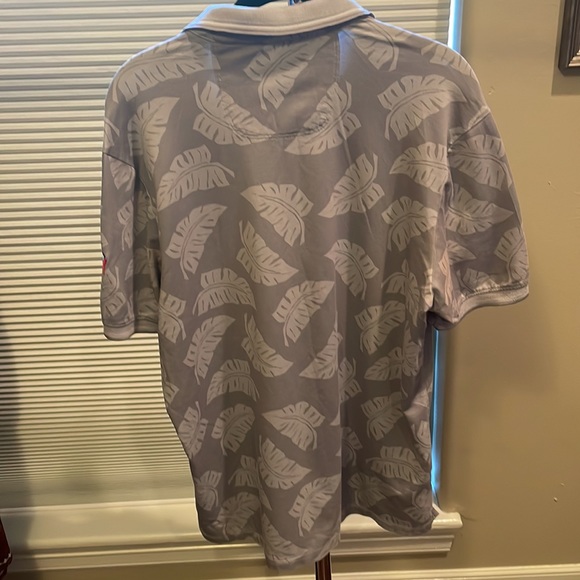 Tommy Bahama Texas Rangers Baseball Polo - Picture 2 of 8